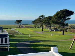 Pebblebank Luxury Caravan - With Stunnig Sea Views