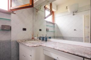 Centrale con panorama.