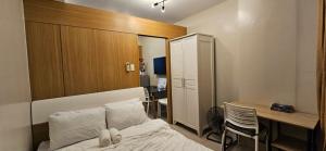 The Executive Suites by PJTai Realty Shell002 - 1BR