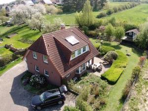 Ferienhaus mit großem Garten