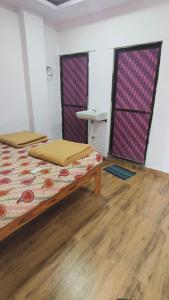 Beachfront Bliss Varsoli