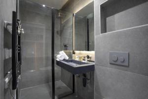 Charming 1 Bdr Downtown