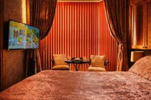 Have A Mediterranean Stay In Swansea Tonight