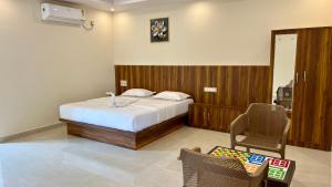 Estoria Hotel and Resort