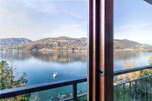 Luxury apartment in Collina dOro, Lugano