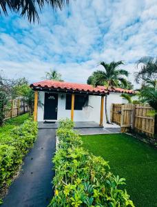 Modern Boho 3BR Duplex Escape with Pool & King Bed Near Beach