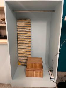 TBS Basera - A Modern Studio Apt Close to Ghats