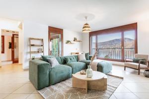 Luxury apartment in Collina dOro, Lugano