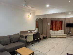 HOTEL GALAXY SURAT
