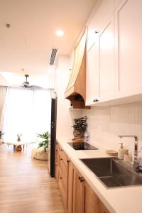 Amber Home - Swanlake