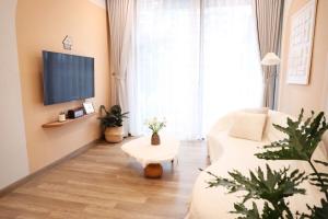 Amber Home - Swanlake