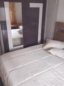 Apartamento a uma quadra do mar