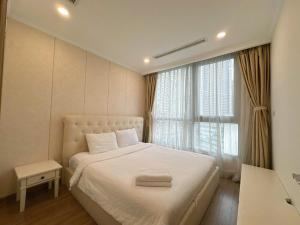Vinhomes Central Park - Luxury 1,2,3,4 bedroom apartments - Khu đô thị ven sông đẹp nhất TP HCM