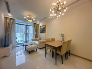 Vinhomes Central Park - Luxury 1,2,3,4 bedroom apartments - Khu đô thị ven sông đẹp nhất TP HCM