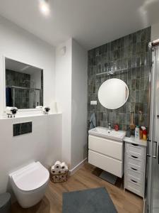 Ferienwohnung Magia Morza in Kolberg Ortsteil Podczele max 4 Personen - Parkplatz - Balkon