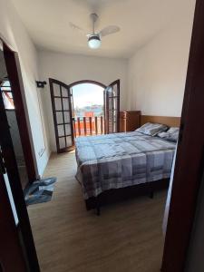 Well-located Caraguatatuba house