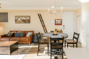 The Fox Den: Cozy & Fun with Amazing Views