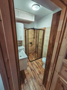 Domek w lesie nad stawem Sauna Balia Podlasie