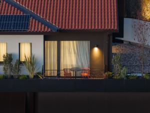 El Cielo - Rooms with Panoramic View & El Carnicero Restaurant