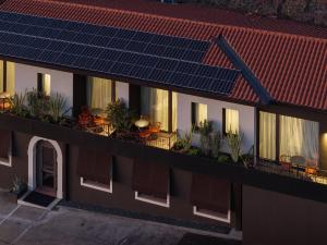 El Cielo - Rooms with Panoramic View & El Carnicero Restaurant