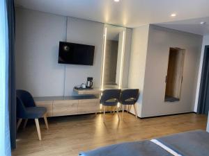 Готель Поляницький