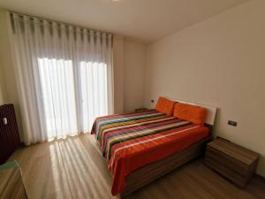 CONTINENTAL - ONE MINUTE TRAINS STATIONS - Tirano center