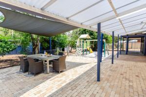 The Laurel Retreat-Perth Hills