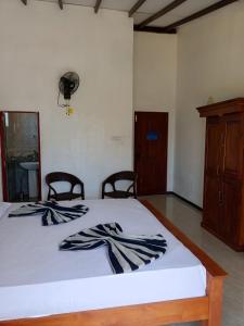 Coral Crest Villa & Restaurant