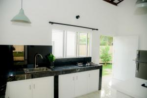 Bellis Residence Hikkaduwa