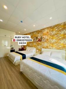 Ruby Hotel