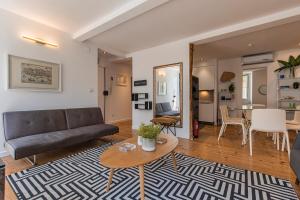 Downtown Brick Wall Apartment