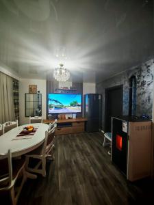 Crucea Bucovinei La Pridvor cu Dor