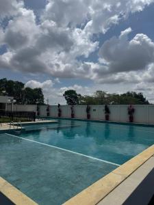 Casa Arruda Climatizada 6 prox Shop Boulevard