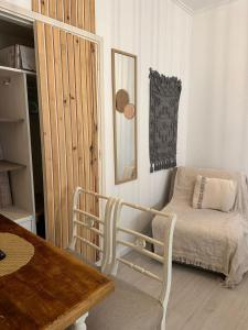 Hermoso monoambiente sobre Avenida Colon