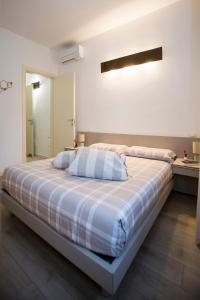 GM Style Yellow Desenzano