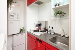 3-min walk to bus stop, direct to Shibuya Shinjuku