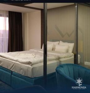 DZAT apartman, Harmonija Hotel