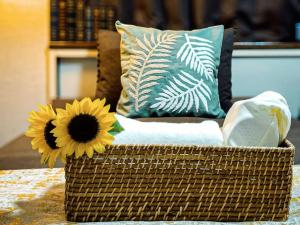 Mando Hotel 301 ,direct to Ueno ,Asakusa