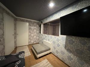 Tolli Hostel & Holiday House