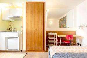 Tiny Steps to Piazza di Spagna