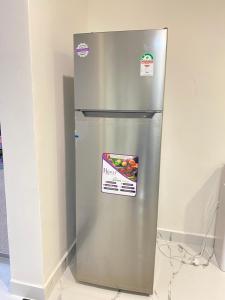 Kilimanis Stylish Retreat-Near Malls, Restaurants and hotels