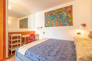 Tiny Steps to Piazza di Spagna