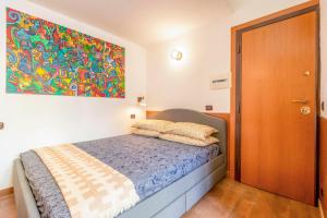 Tiny Steps to Piazza di Spagna