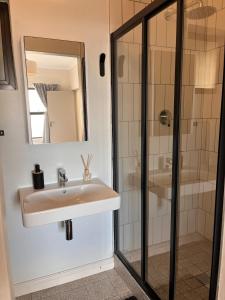 EasyCapeTown - Bloubergstrand coastal apartment