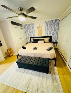 Modern Boho 3BR Duplex Escape with Pool & King Bed Near Beach