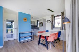 6 - Persoons Lakeside 17 Sauna Bungalow