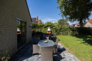 6 - Persoons Papillon