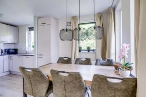 6 - Persoons Lake Area 40 Bungalow