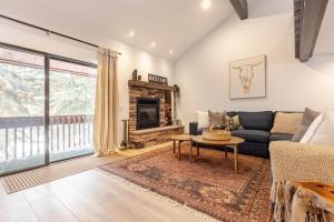 Basecamp Lodge Cabin Chic Meets Cozy Comfort