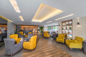 Laren Sea Side Hotel Spa